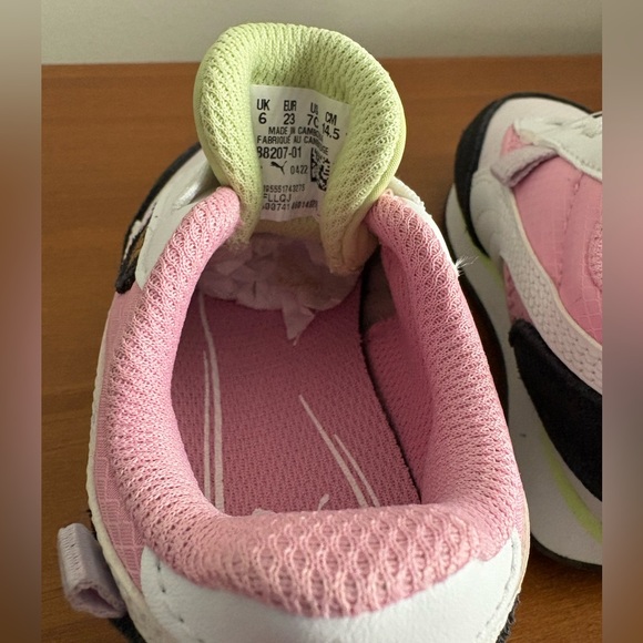 NWT - Toddler Puma Sneakers - Picture 8 of 8
